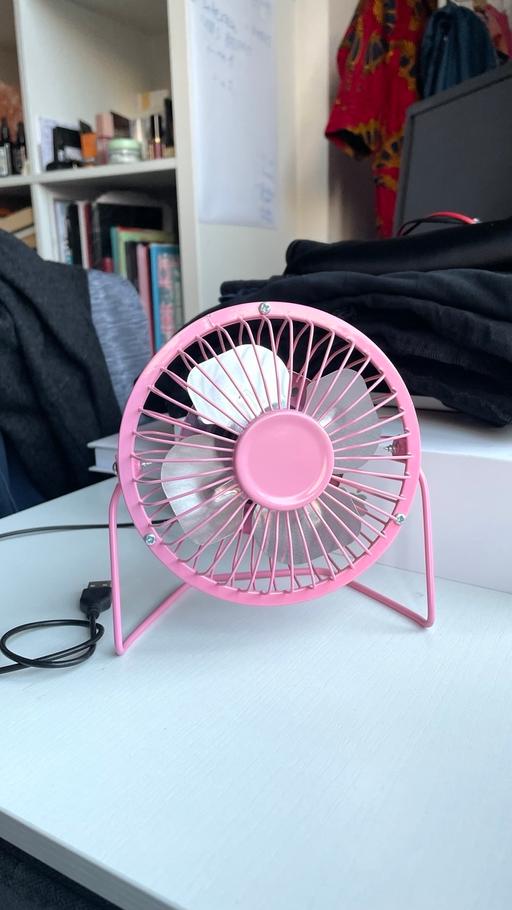 Buy & Sell Earlsfield South West London - Photos for USB fan