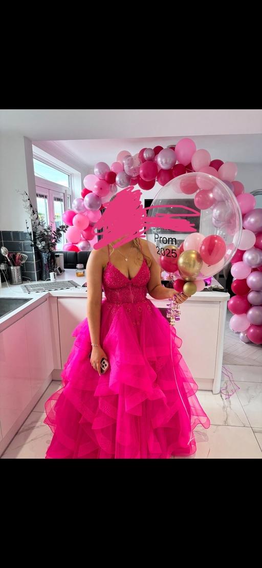 Buy & Sell Parkhouse Industrial Estate West Newcastle-under-Lyme - Photos for Hot Pink prom dress