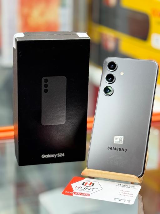 Buy & Sell Chadderton Oldham - Photos for Samsung Galaxy S24 256gb Mint condition