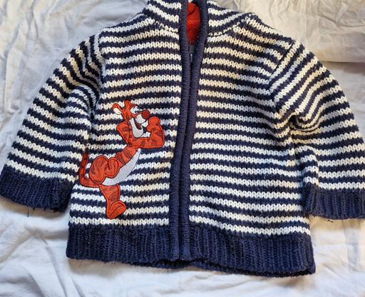 Buy & Sell Willenhall Walsall - Photos for Baby boys Tigger cardigan 6-9 months
