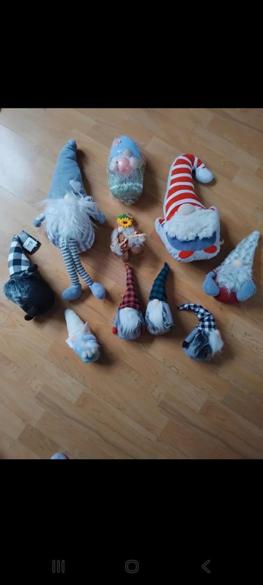 Buy & Sell Stow Heath Wolverhampton - Photos for 10 Gonks.