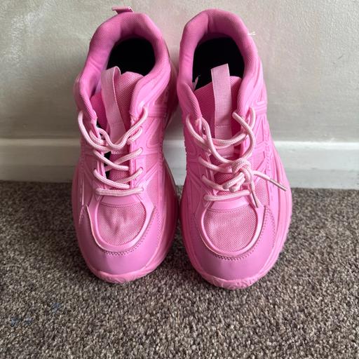 Buy & Sell Knuston North Northamptonshire - Photos for Brand new pink trainers size 40
