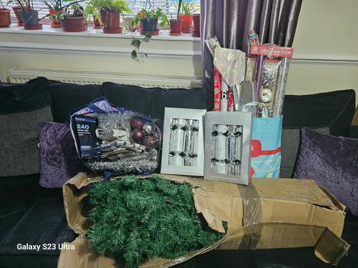 Buy & Sell Romford Havering - Photos for Xmas decorations
