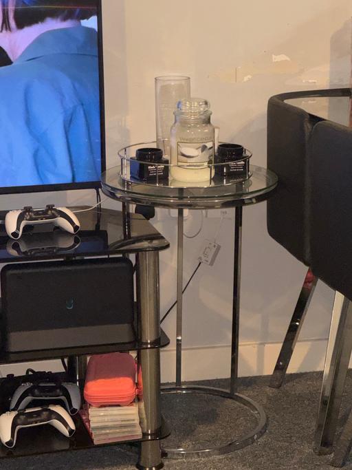 Buy & Sell Tottenham Green North London - Photos for Glass coffee table