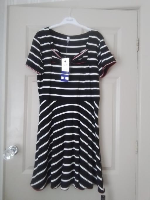 Buy & Sell Brierley Hill Dudley - Photos for size 16 dress streachy material