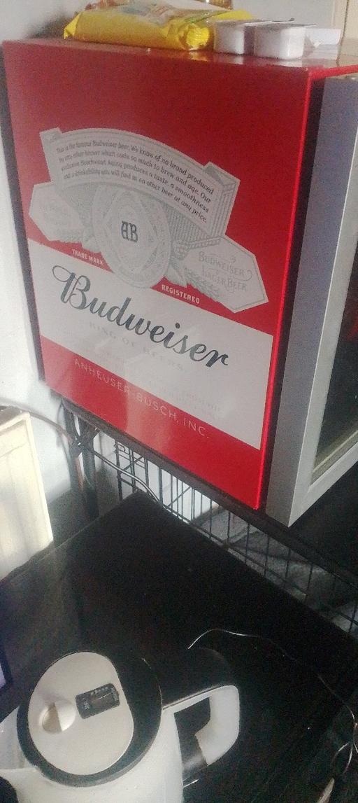 Buy & Sell Woodchurch Wirral - Photos for Budweiser
