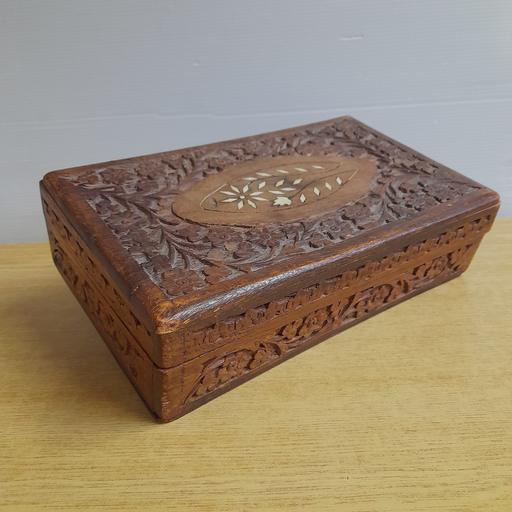 Buy & Sell Walton-Le-Dale South Ribble - Photos for CARVED WOODEN BOX