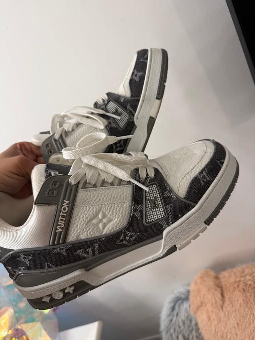 Buy & Sell Ilford Redbridge - Photos for Grey Louis Vuitton trainers