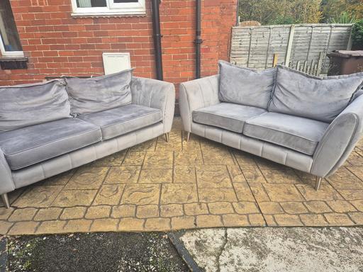 Buy & Sell Longley Sheffield - Photos for grey velvet 2 & 3 seater sofas