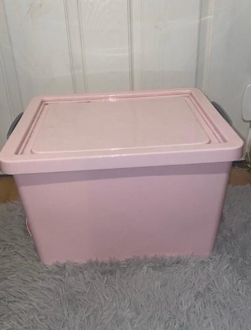 further learning Stow Heath Wolverhampton - Photos for Seal storage box