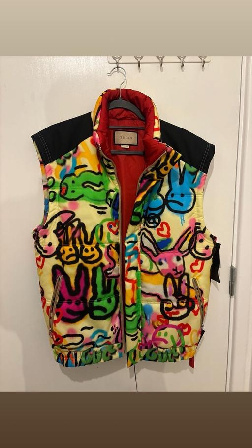 Buy & Sell Sutton South West London - Photos for Gucci Graffiti print gilet