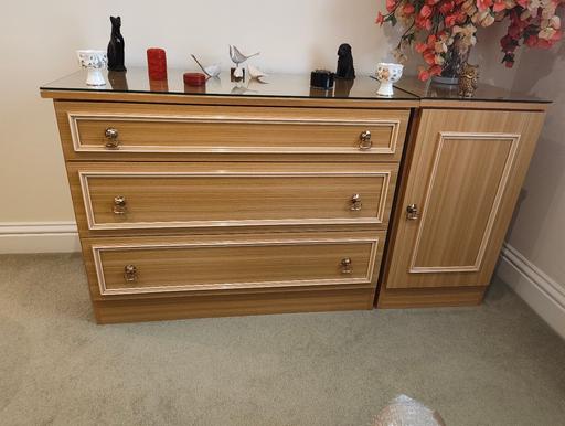 Buy & Sell Elephant and Castle South East London - Photos for 3 draw chest of drawers