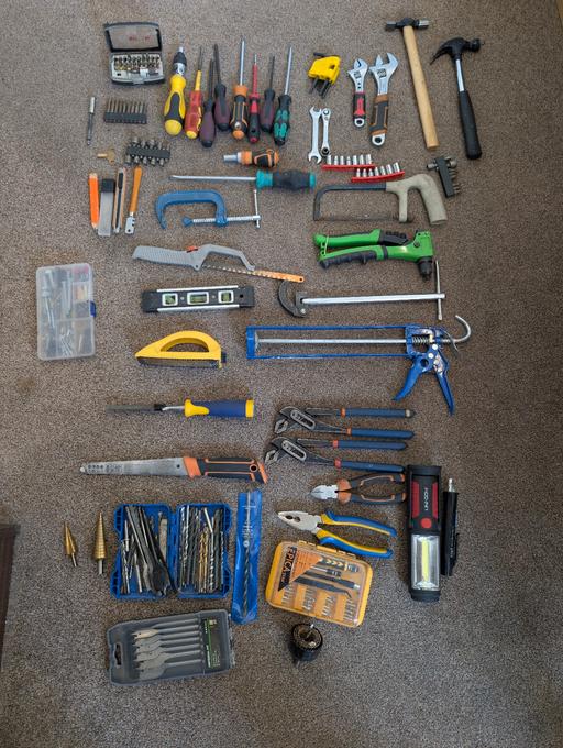 Buy & Sell Cann Hall East London - Photos for Tool kit + bag and Makita Drill