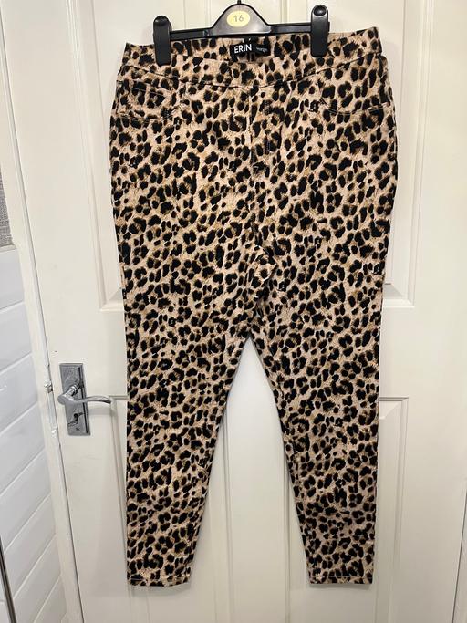 Buy & Sell Woodsetton Dudley - Photos for Leopard print jeggings 16