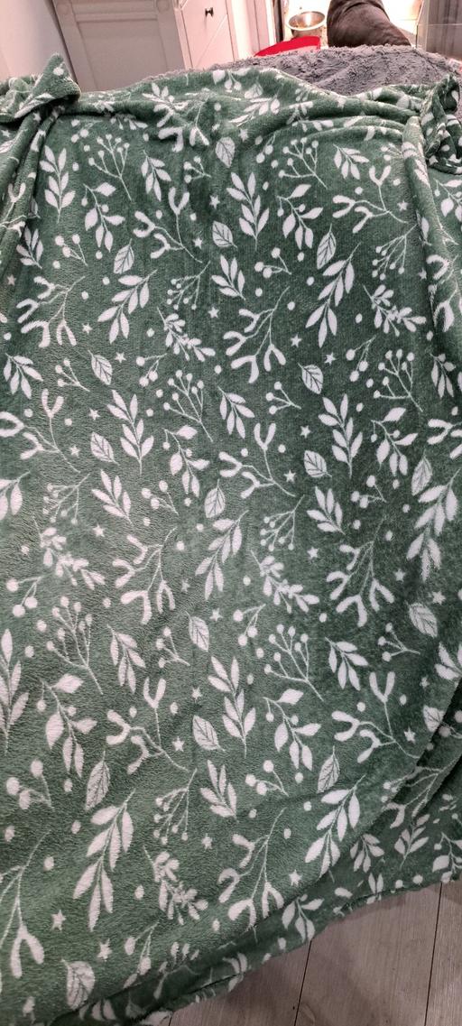 Buy & Sell Sutton Coldfield Birmingham - Photos for Soft blanket