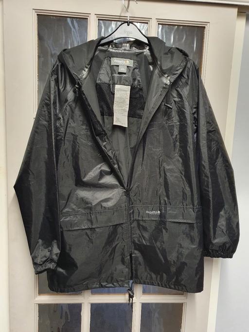 Buy & Sell Oxley Wolverhampton - Photos for Regatta coat