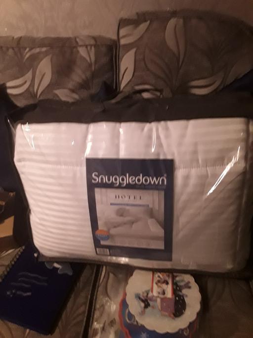 Buy & Sell Ocker Hill Sandwell - Photos for snuggledown topper