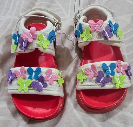 Buy & Sell Weoley Castle Birmingham - Photos for NEW size 5 baby girls TU sandals