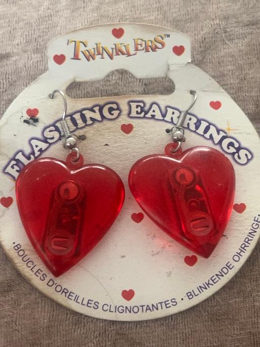 Buy & Sell Ovingdean Brighton - Photos for Lovely light up heart earrings