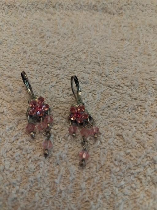 Buy & Sell Kemsley Swale - Photos for pink earrings