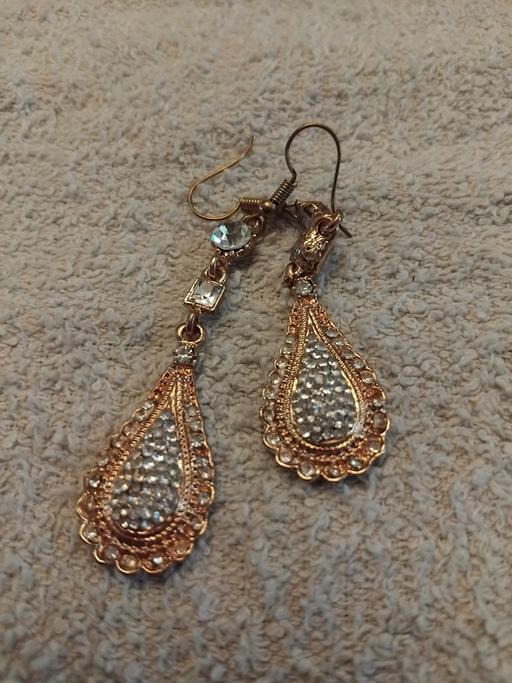 Buy & Sell Kemsley Swale - Photos for pretty gold earrings