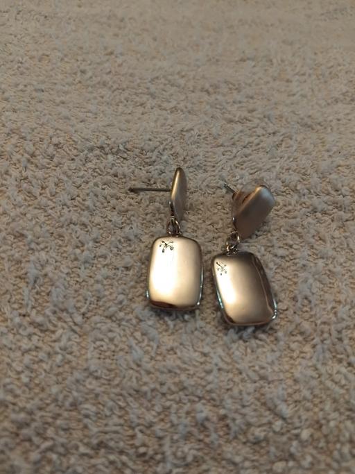 Buy & Sell Kemsley Swale - Photos for gold colour earrings