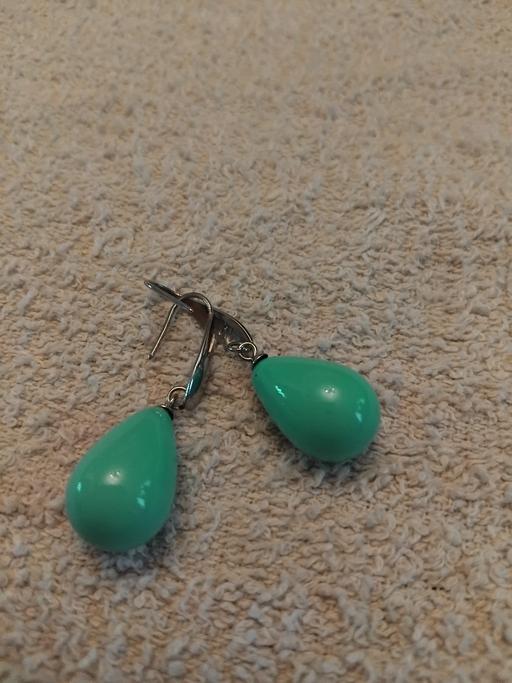 Buy & Sell Kemsley Swale - Photos for green earrings