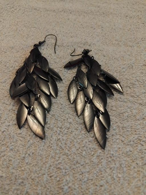 Buy & Sell Milton Regis Swale - Photos for earrings