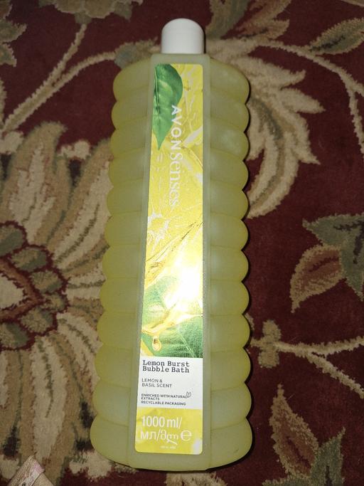 Buy & Sell Ettingshall Park Wolverhampton - Photos for New 1 litre (1000ml) Lemon Burst Bubble Bath