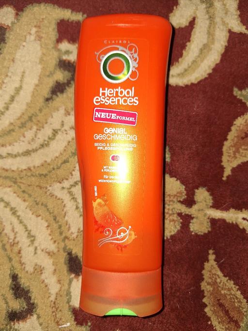 Buy & Sell Ettingshall Park Wolverhampton - Photos for New Herbal Essences Conditioner