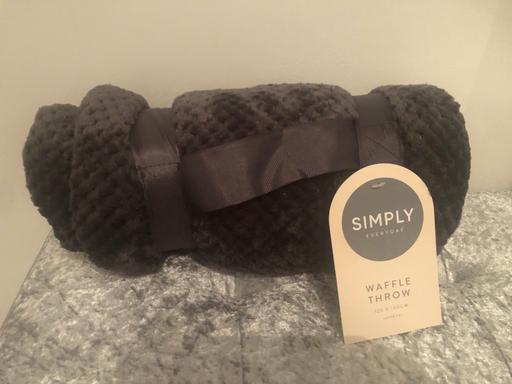 Buy & Sell Rainstorth Rotherham - Photos for Waffle throw