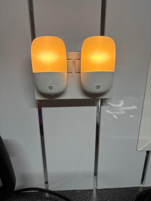 Buy & Sell Duckmanton Chesterfield - Photos for Plug in night lights