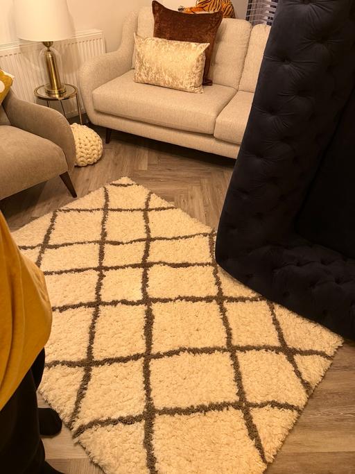 Buy & Sell Wigan Town Centre Wigan - Photos for Brand new rug