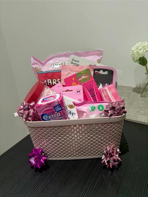 Buy & Sell Broomhall Sheffield - Photos for Pink Gift Basket Customisable