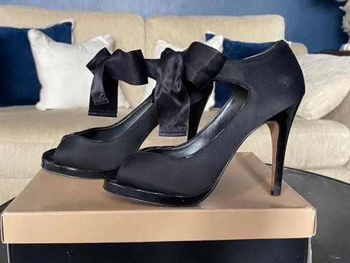 Buy & Sell Barnehurst Bexley - Photos for Vintage Carvela high heeled shoes size 6