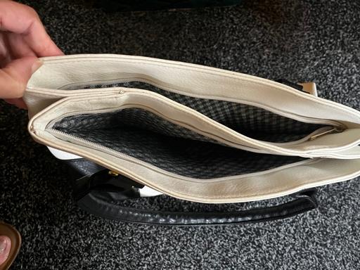 Buy & Sell Woodthorpe Nottingham - Photos for Structure Tote- Monochrome Majesty