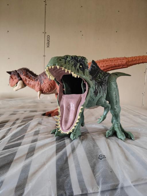 Buy & Sell Charlton South East London - Photos for 3 very large dinosaurs