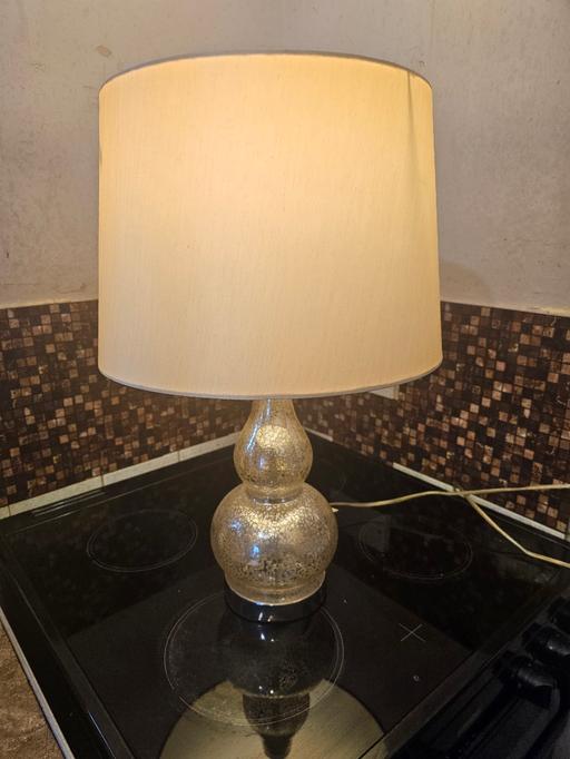 Buy & Sell Holly Hall Dudley - Photos for GOLD MOTTLED GLASS LAMP... 20
