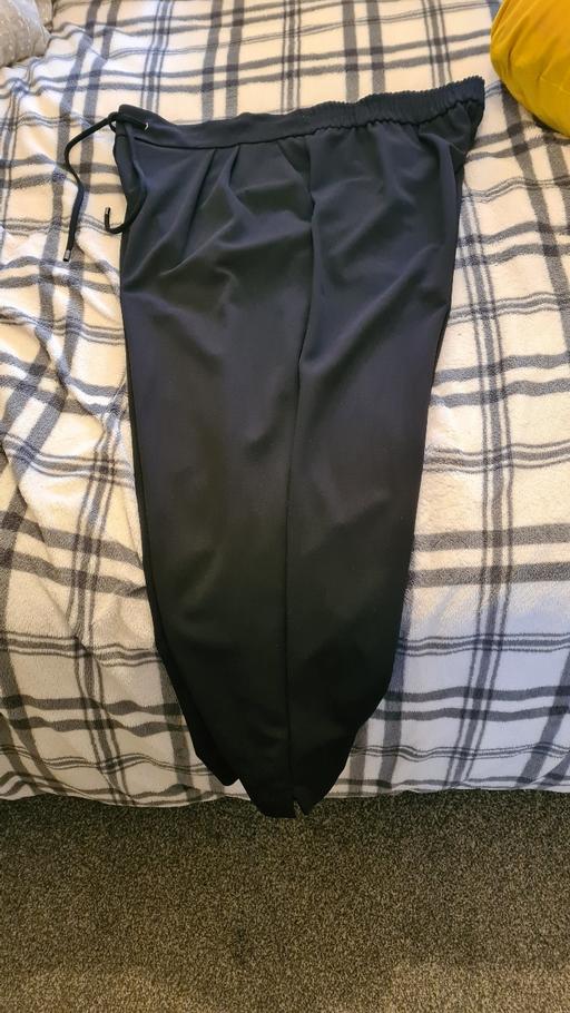 Buy & Sell Gillingham Dorset - Photos for Black Elasticated Tie Waist Pedal Pushers