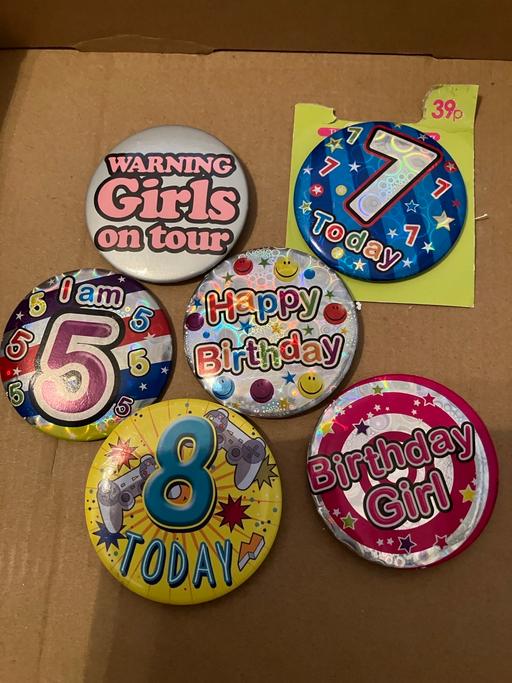 Buy & Sell Woodcross Wolverhampton - Photos for Badges