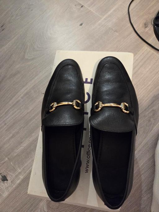 Buy & Sell Enfield Lock Enfield - Photos for black leather loafers
