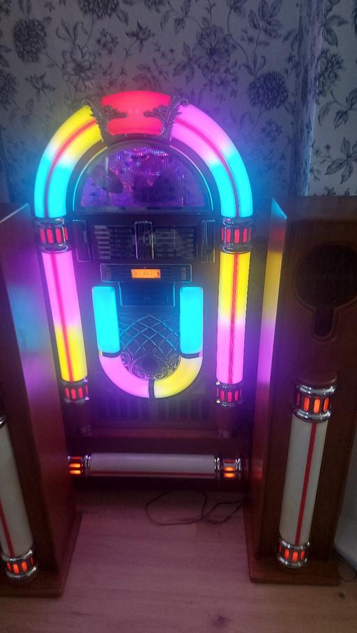 Buy & Sell Wallbrook Dudley - Photos for steepletone jukebox