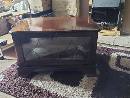 Buy & Sell Chinley High Peak - Photos for TV UNIT Cupboard DERBYSHIRE shelves for DVD..