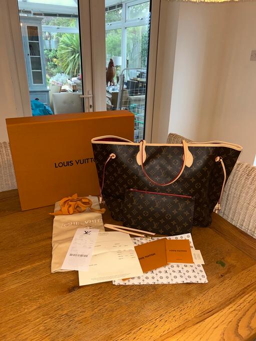 Buy & Sell Chestfield Canterbury - Photos for Louie Vuitton neverfull monogram tote bag