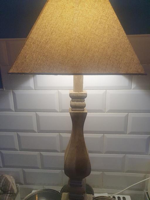 Buy & Sell Pensnett Dudley - Photos for 26 inch Tall , Wooden Based Lamp , With Bulb