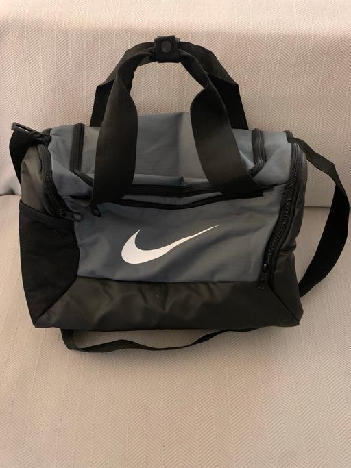Buy & Sell Plumstead South East London - Photos for Nike Duffel Bag