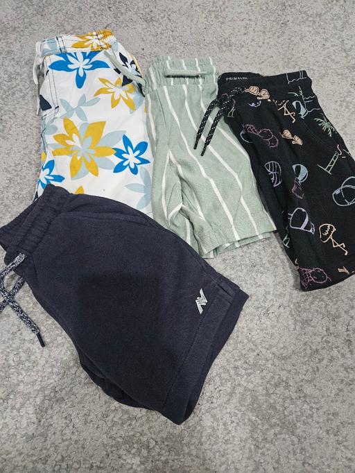 Buy & Sell Weston Point Halton - Photos for Age 3-4 boys shorts bundle