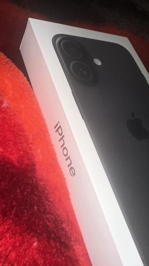 Buy & Sell East Putney Station Wandsworth - Photos for iPhone 16