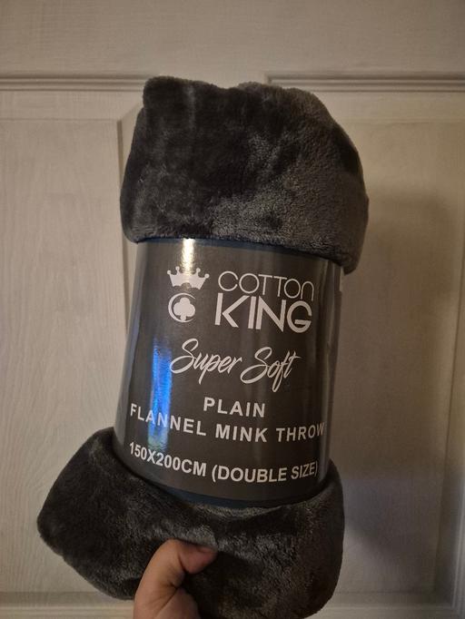 Buy & Sell Crumpsall Manchester - Photos for new Cotton King Super Soft Plain Throw
