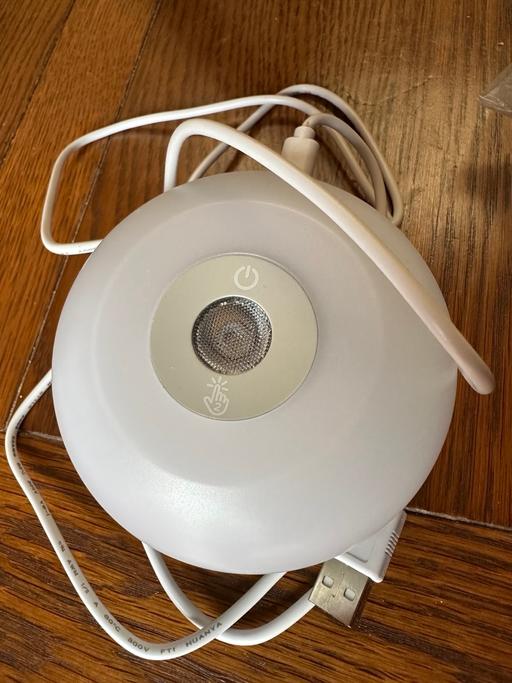 Buy & Sell Parkfields Wolverhampton - Photos for 1 Tommee Tippee light & Sound sleep mode